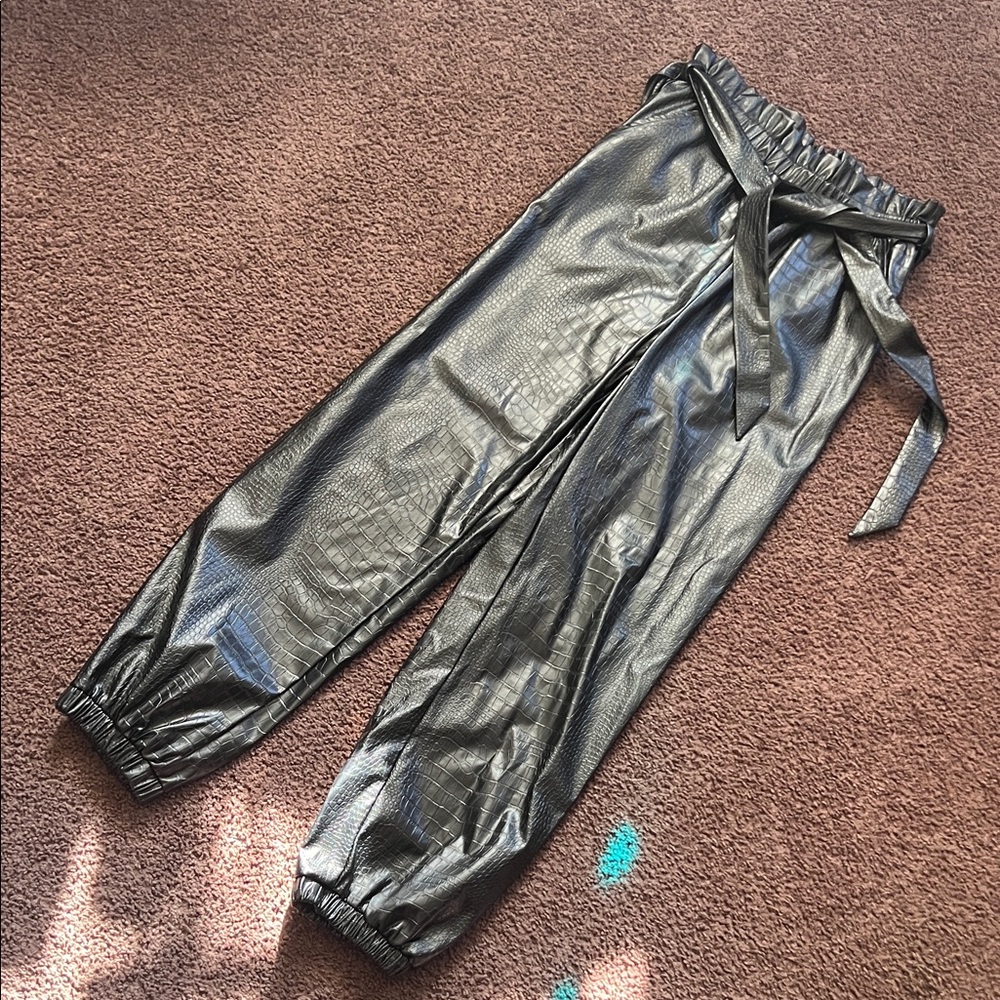 SHEIN Black Faux Leather Trousers